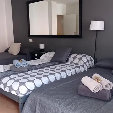 Tu Hogar 16 Pax Parking,piscina Y Desayuno Incluido * Ronda