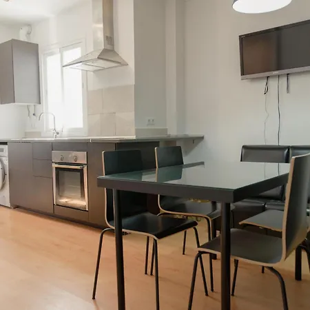 Apartmán Tu Hogar 16 Pax Parking,piscina Y Desayuno Incluido *